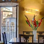 Apartment Bargello *