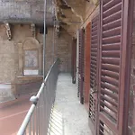 Bargello Apartment *